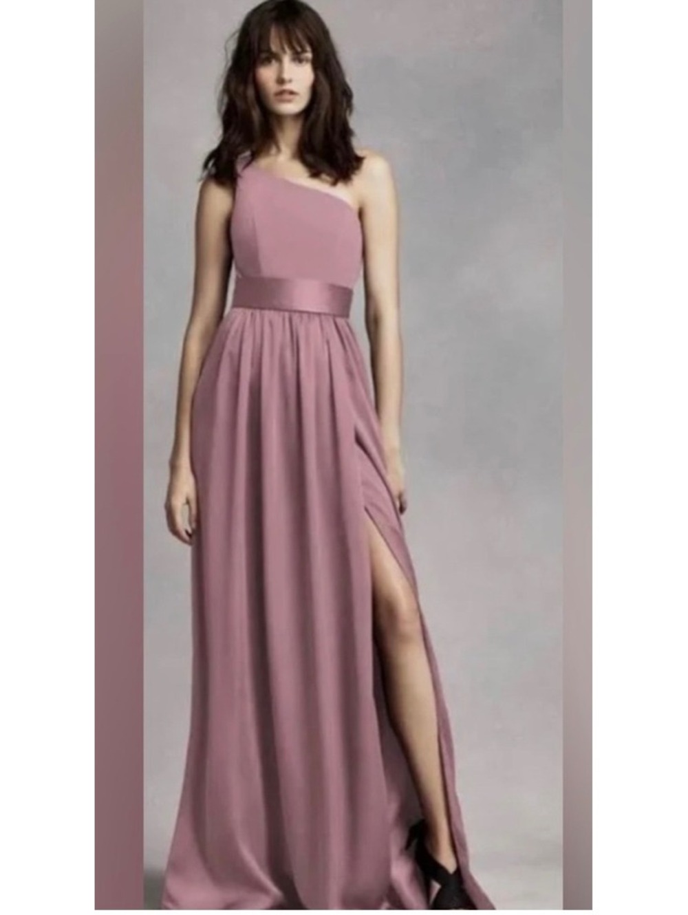 WHITE BY VERA WANG ONE-SHOULDER FORMAL GOWN